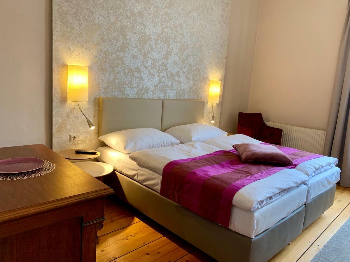 Rathauskeller Melk Hotel ภายนอก รูปภาพ